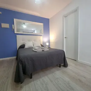 https://apartamento-en-torremolinos-plaza-de-andalucia.1costadelsol.com