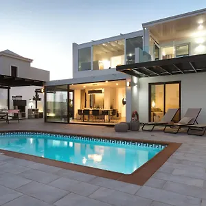 Maria Villa Playa Blanca (Lanzarote)